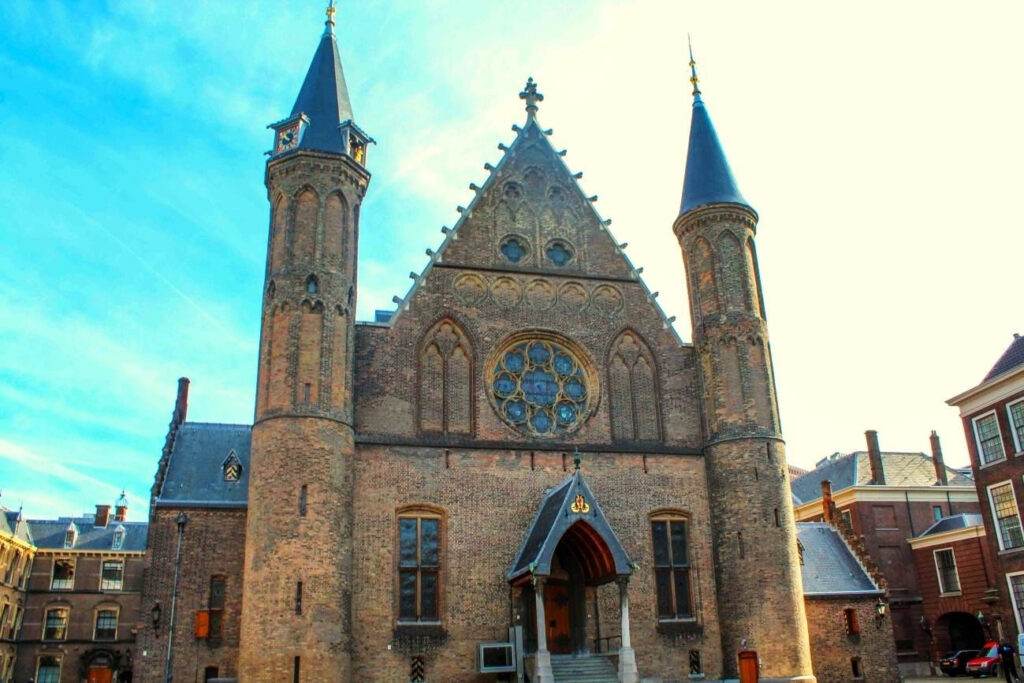 Foto do RIDDERZAAL  ou salão dos cavalheiros em Binnenhof